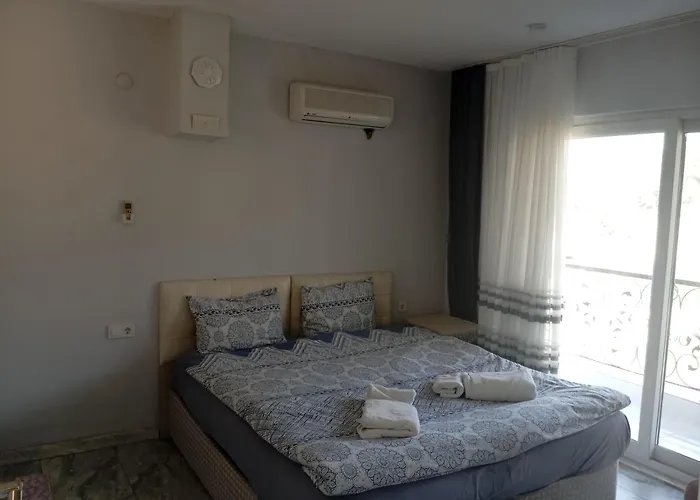 Aparthotel Gelinkizi *